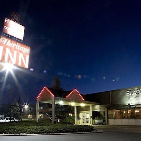 Heritage Inn Hotel&Convention Centre - Moose Jaw Extérieur photo
